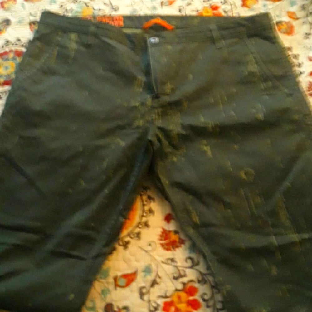 Men's Khaki Pants